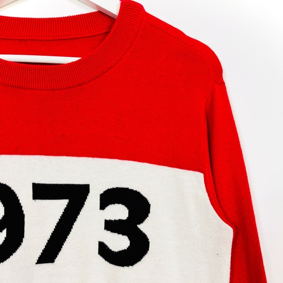 Roots Red Graphic Crewneck Sweater - Picture 4 of 6